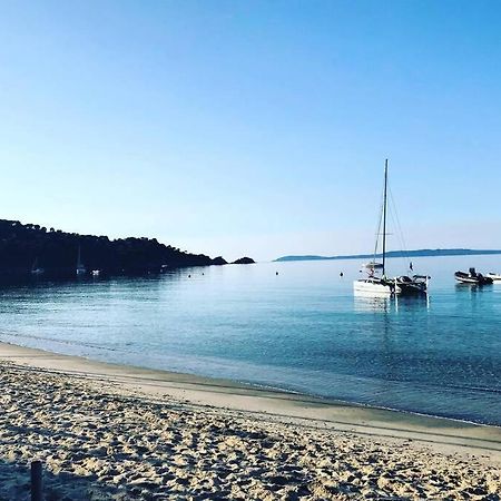 Magnifique Studio A 50M De La Plage De Cavaliere - Studio Tamarindo Le Lavandou Zewnętrze zdjęcie