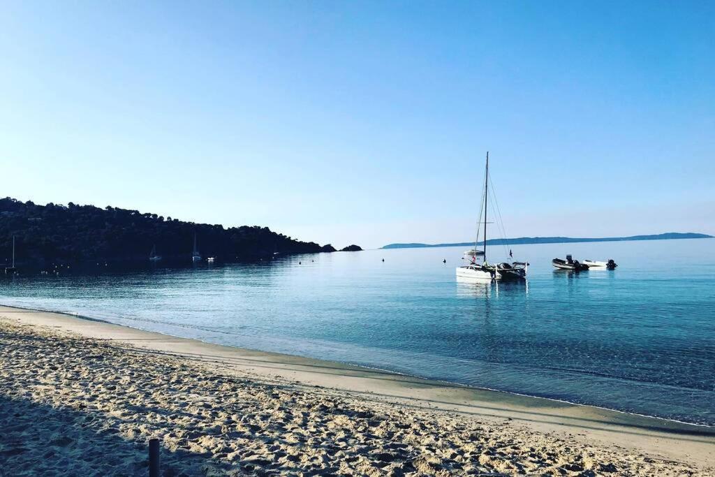Magnifique Studio A 50M De La Plage De Cavaliere - Studio Tamarindo Le Lavandou Zewnętrze zdjęcie