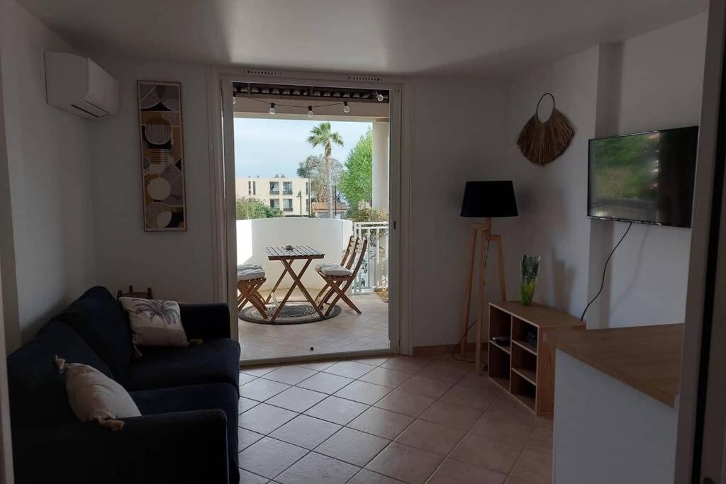 Magnifique Studio A 50M De La Plage De Cavaliere - Studio Tamarindo Le Lavandou Zewnętrze zdjęcie